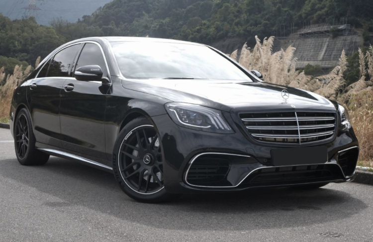 mercedes s class w222 s63 mag paket tuning 4 auspuha nakraynici w222 face feislift facelift мерцедес в222 с класа 63 пакет 6.3 амг пакет немски качествен пакет цена тунинг предна броня задна броня ауспуси прагове пълен Брабус пакет brabus 2014 2015 2016 2017 2018 2019 фарове стопове