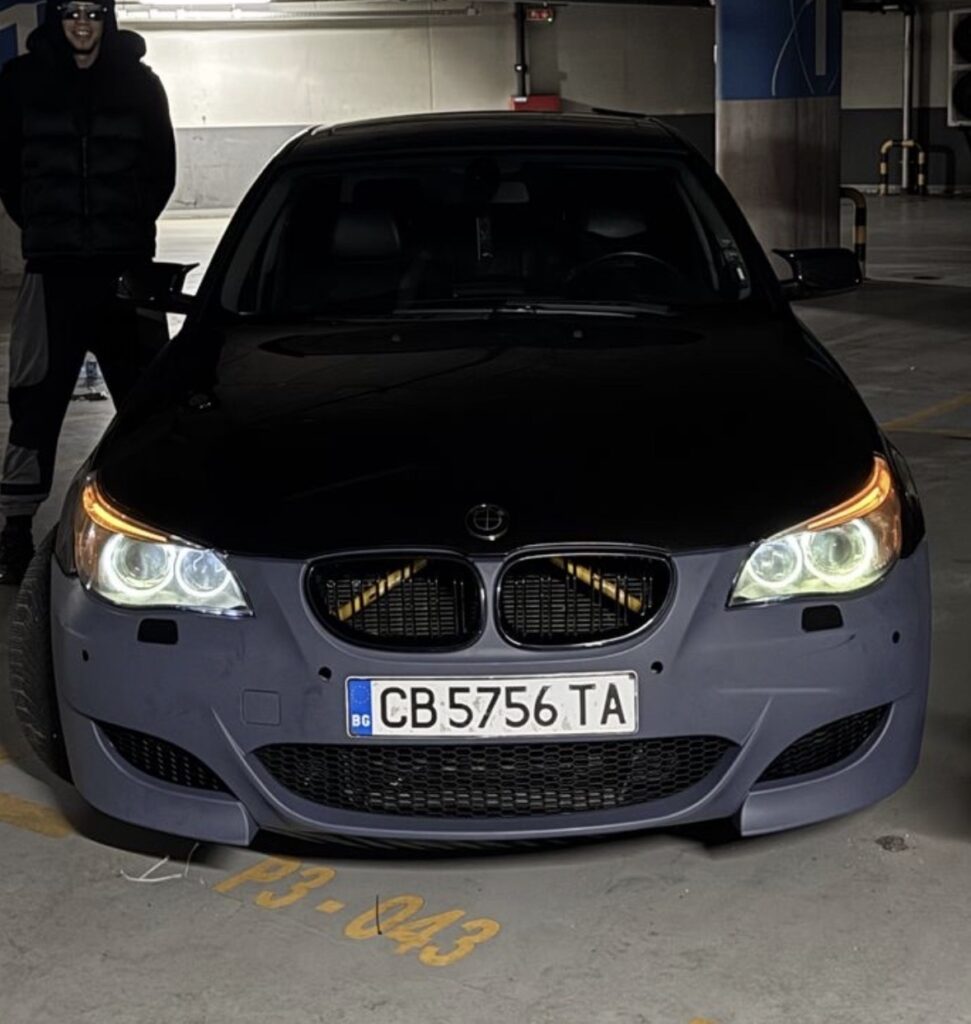 M5 пакет BMW E60, броня M5 E60, BMW E60 M5 body kit, тунинг BMW E60, оптичен тунинг E60, предна броня M5 E60, задна броня M5 E60, прагове E60 M5, M5 пакет без халогени, E60 M5 пакет грундиран, BMW 5 Series E60 M5, BMW E60 M5 пакет цена, тунинг брони BMW E60, M5 body kit E60, предна броня E60 M5 без халогени, M-Tech E60 пакет, M5 пакет със парктроник E60, оптичен тунинг BMW 5 E60, M5 задна броня E60, тунинг части BMW E60, бмв е60 м5 пакет